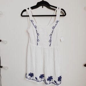 Beautiful En Crème Dress! Like New Size(S)